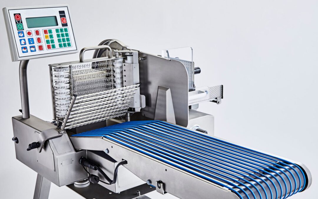 Understanding Cutting Speed and Blade Size: Key Factors for Enhancing Performance in Commercial Meat Slicers